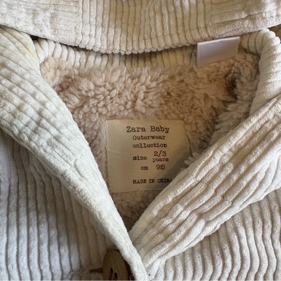 Zara Baby Corduroy Chore Jacket Hooded Cream Button Front Faux Fur 2T 3T - Picture 2 of 5